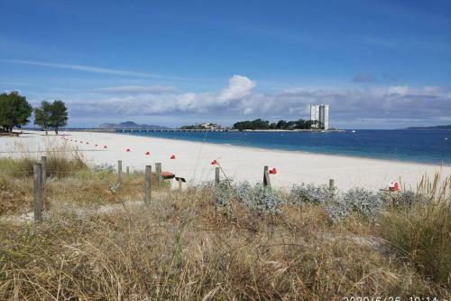 Apartamento Piso Con Aparcamiento Cerca De Playa Samil