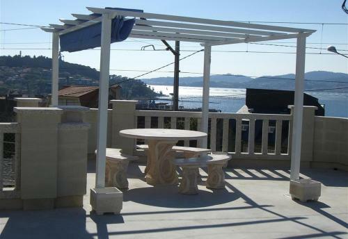 Villa Vacation Home In Vigo High Floor