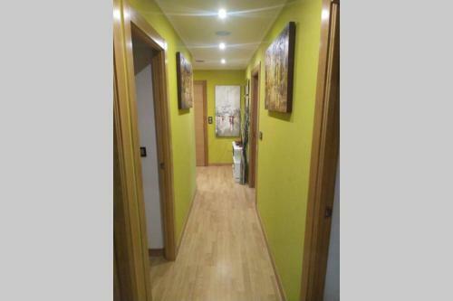 Apartamento Piso De Lujo Con Todas Las Comodidades!