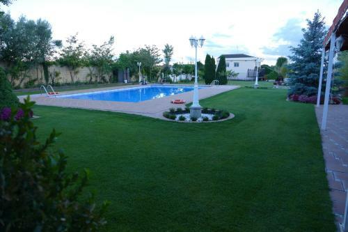 Villamercedes II