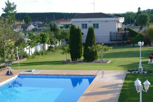 Villamercedes II