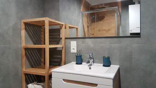 Mj Apartament Spokojna