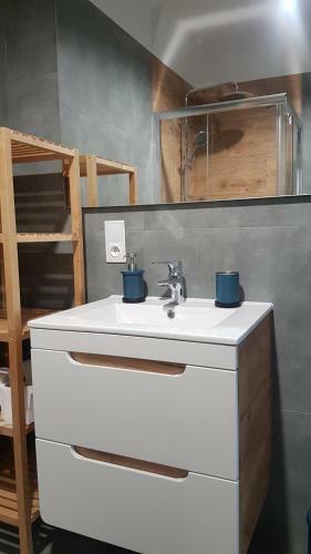 Mj Apartament Spokojna
