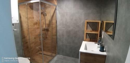 Mj Apartament Spokojna