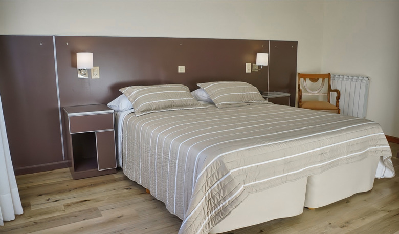 Hotel Condor Suites