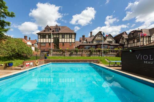 Hotel De Rougemont Manor