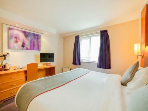 Oyo Lakeside Haydock Hotel, St Helens