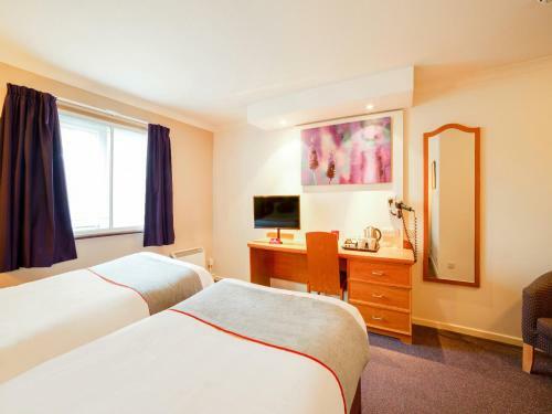 Oyo Lakeside Haydock Hotel, St Helens