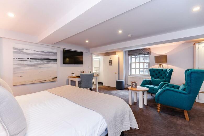 Buckingham Villiers Hotel