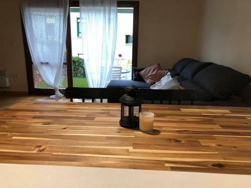 Casa Adosada Familiar Con Jard�n Y Piscina