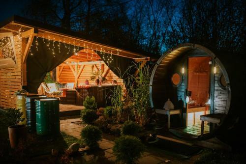 Aloha Glamp - Prywatne Jacuzzi & Sauna
