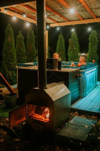 Aloha Glamp - Prywatne Jacuzzi & Sauna