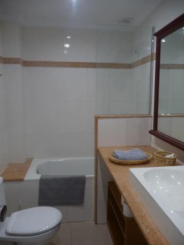 Apartamento Carros 19