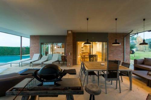 Villa Infinity Pool House In Vilopriu
