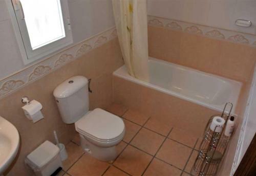 Villa Rosana Lake Vinuela