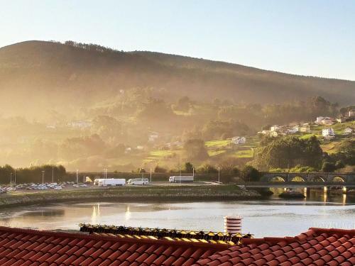Apartamento Sobre La Ria �tico