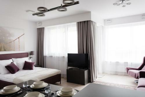 Luxury Apartments Metro Slodowiec