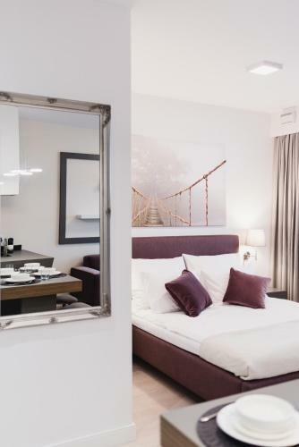 Luxury Apartments Metro Slodowiec