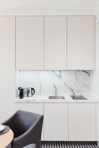 Luxury Apartments Metro Slodowiec
