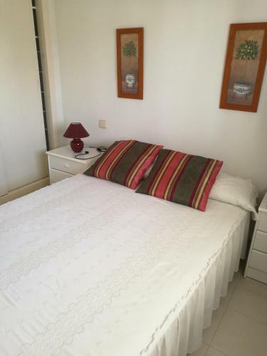 Apartamento Para 4 Personas Con Piscinas
