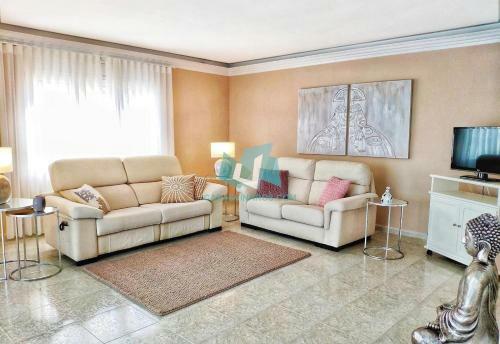Villa With Private Pool With Wi-fi