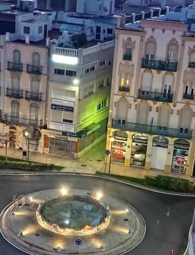 Apartamento Piso C�ntrico 5 Hab (204 M�) A 300 Mts Mar