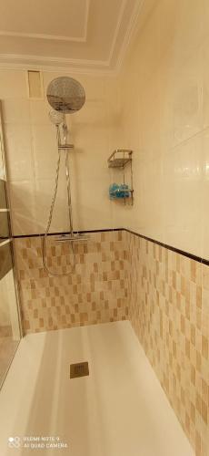 Apartamento Piso C�ntrico 5 Hab (204 M�) A 300 Mts Mar