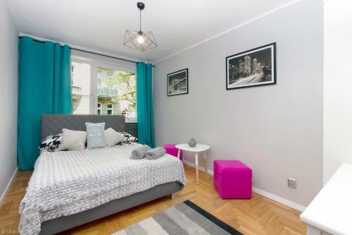 Albergue Clicktheflat Ho?a Street Apart Rooms