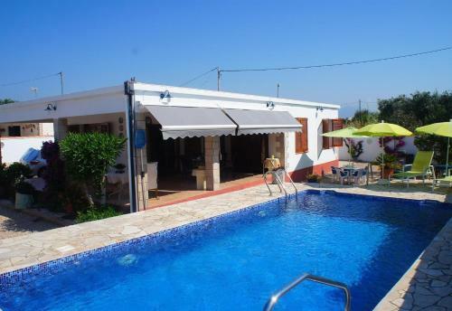 Villa With Private Pool And Wi-fi
