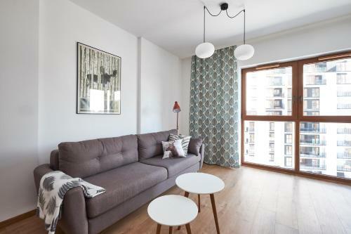 Modern Apartment In Warsaw