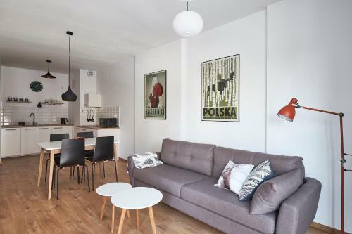 Modern Apartment In Warsaw