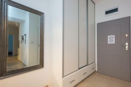 Apartamento Shortstaypoland ?rodkowa