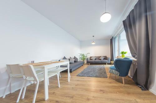 Golden Apartments - Pereca