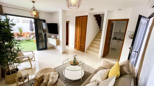 Villa Magma