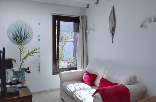 Ocra Apartment