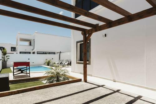 Villa Flamboyan