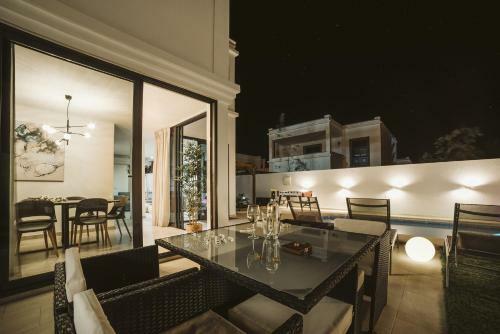 Villa Flamboyan