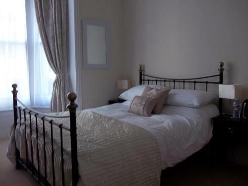 Hostal Wellington House B&B