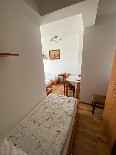 Bed & Breakfast Pokoje Go?cinne S?oneczko W?adys?awowo