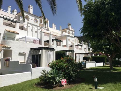 Apartamento Urbanizaci�n Atlanterra Pueblo