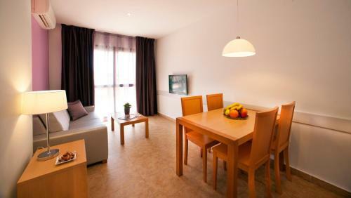 Apartamento Leo Enebrales