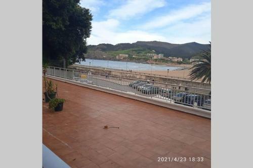 Apartamento Piso Con Gran Terraza En Primera L�nea De Playa