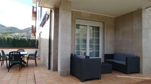Apartamento Con Terraza Y Jard�n En Bakio