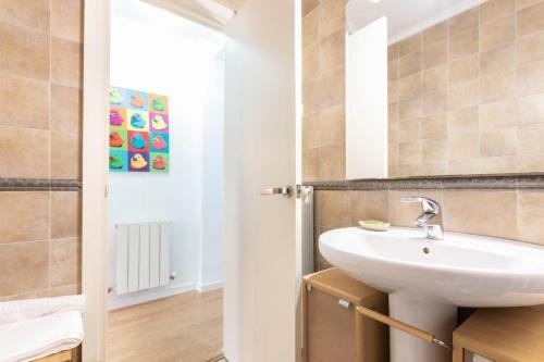 Beach II Apartment By Aston Rentals