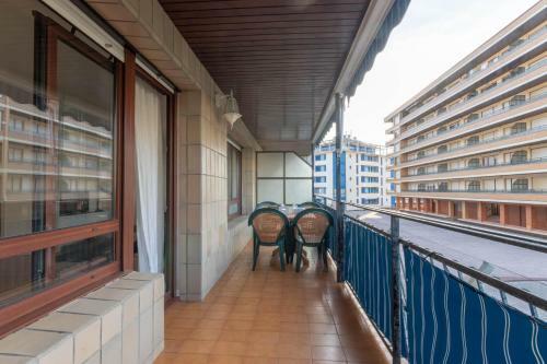 Beach II Apartment By Aston Rentals