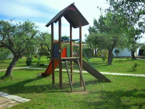 Spacious Holiday Home In Cambrils With Shared Swimming Pool