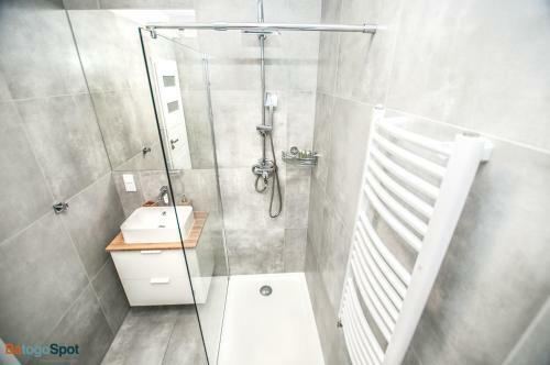 Apartamento Batogospot Towers