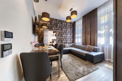 Abba Apartments