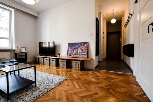 Szewska Str. Apartment
