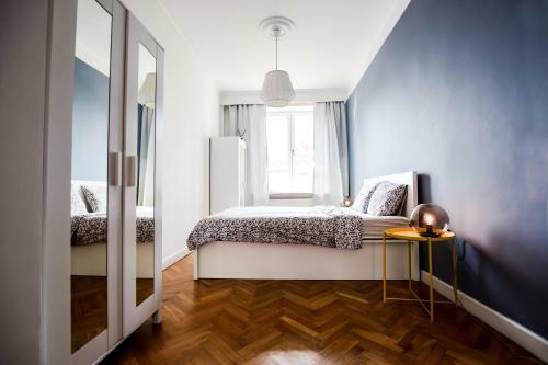 Szewska Str. Apartment